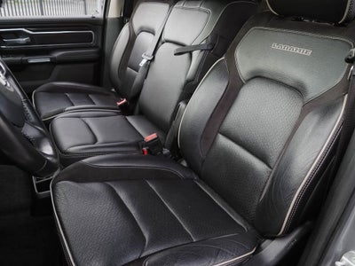 2022 RAM 1500 Laramie Crew Cab 4x4 5'7" Box