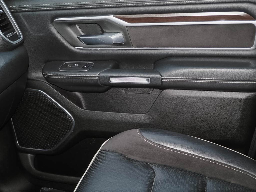 2022 RAM 1500 Laramie Crew Cab 4x4 5'7" Box