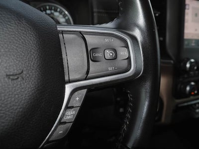 2022 RAM 1500 Laramie Crew Cab 4x4 5'7" Box
