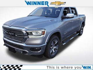 2022 RAM 1500 Laramie Crew Cab 4x4 5'7" Box