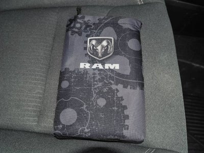 2021 RAM 1500 Big Horn Crew Cab 4x4 6'4" Box
