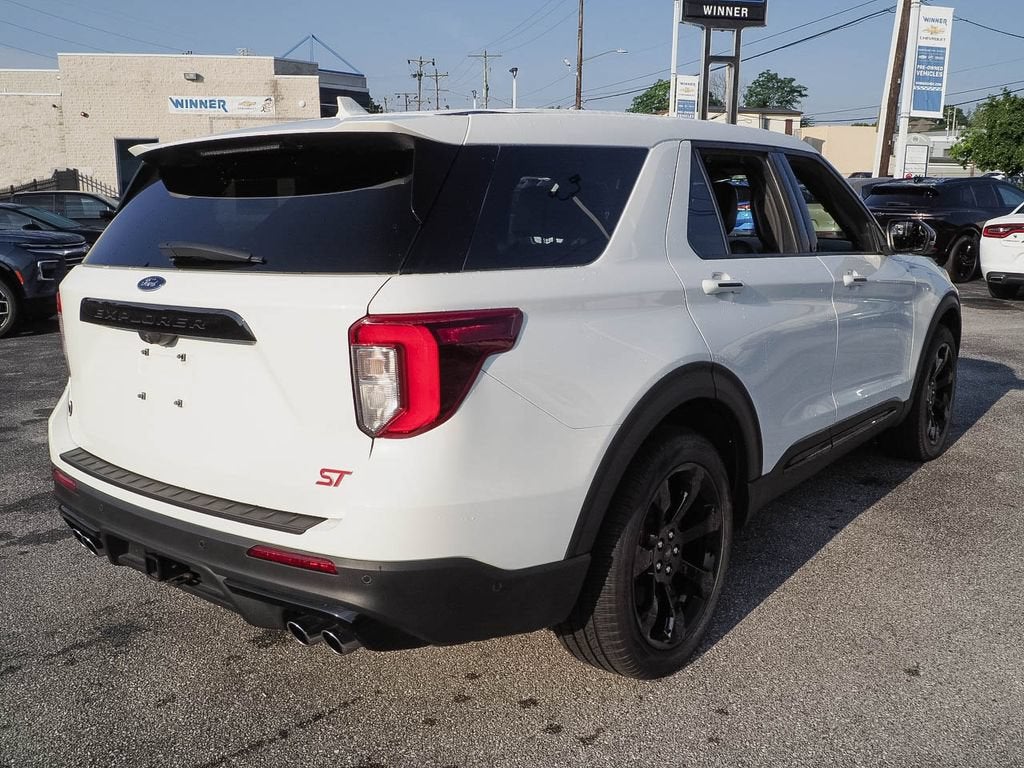 2022 Ford Explorer ST