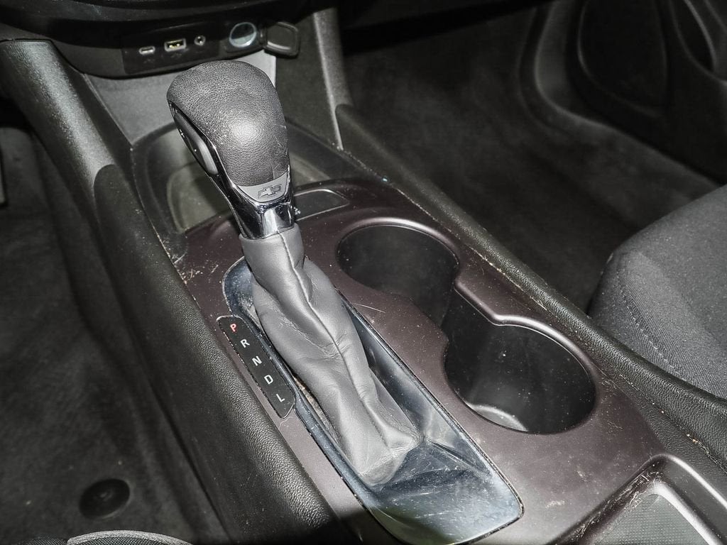 2022 Chevrolet Malibu LS