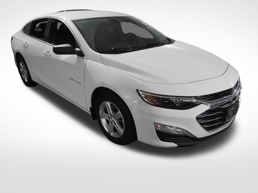 2022 Chevrolet Malibu LS