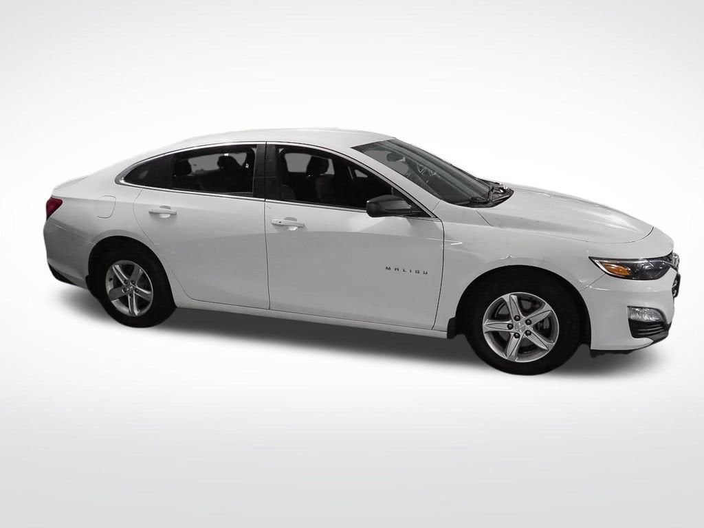 2022 Chevrolet Malibu LS