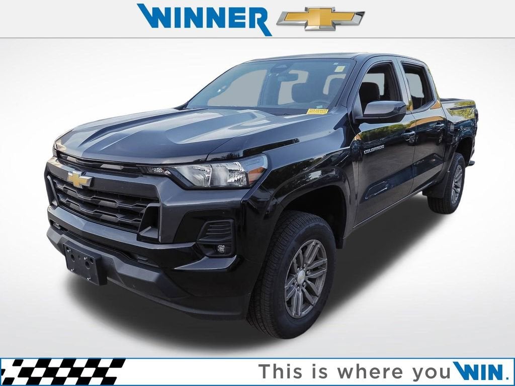 2024 Chevrolet Colorado LT