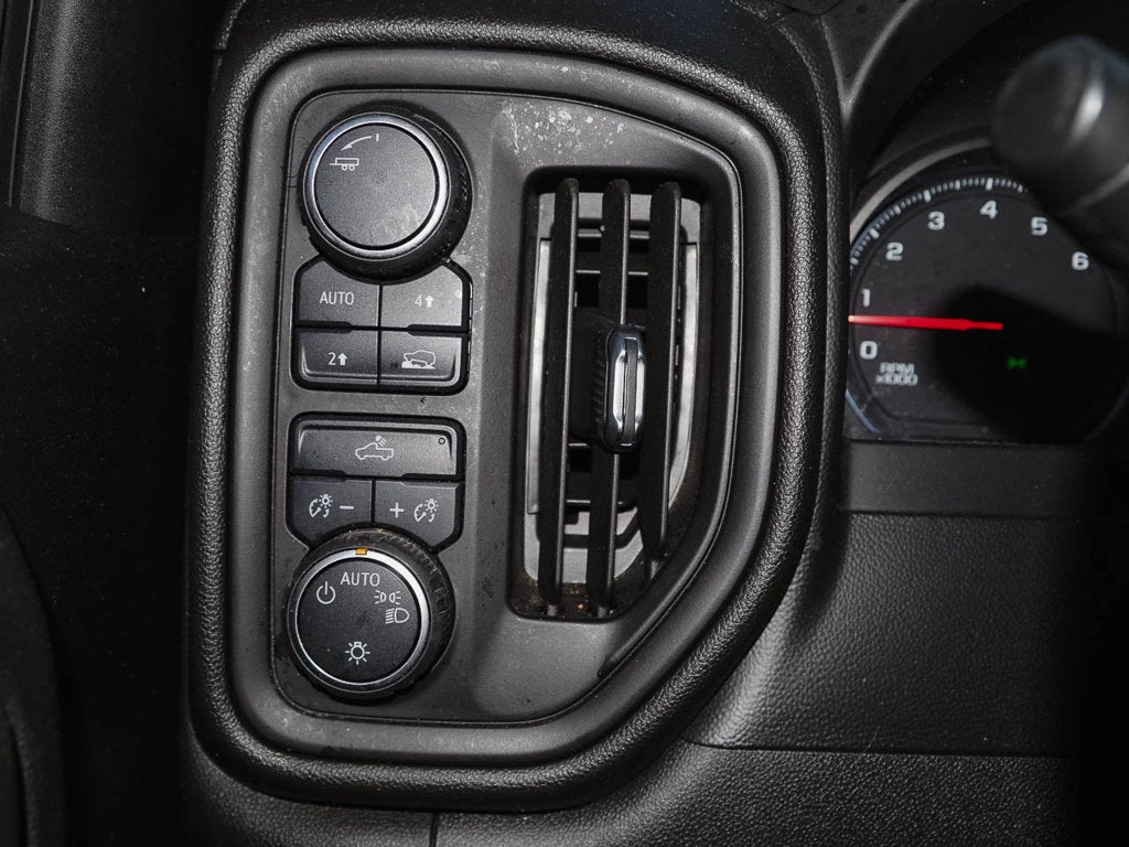 2020 Chevrolet Silverado 1500 Custom
