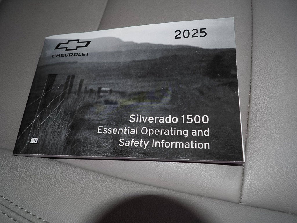 2025 Chevrolet Silverado 1500 RST