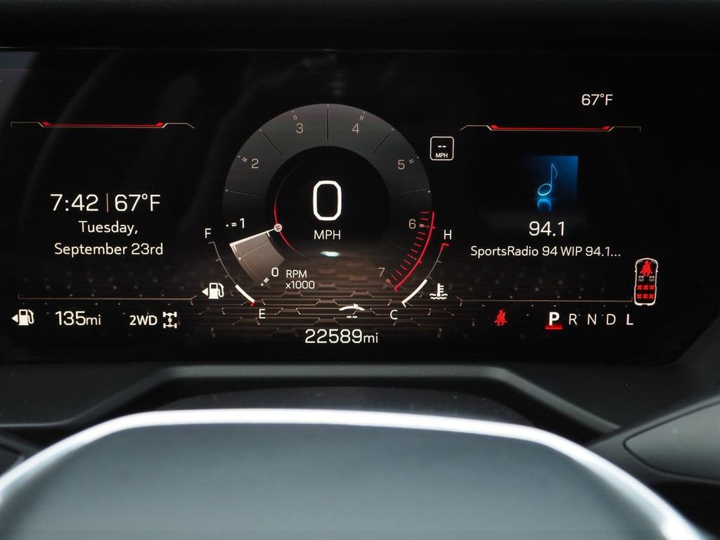 2025 GMC Acadia Elevation