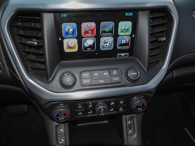 2018 GMC Acadia SLE
