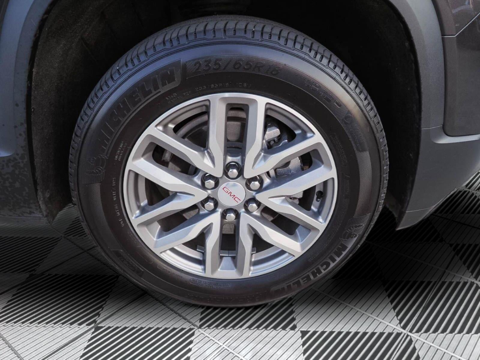 2018 GMC Acadia SLE