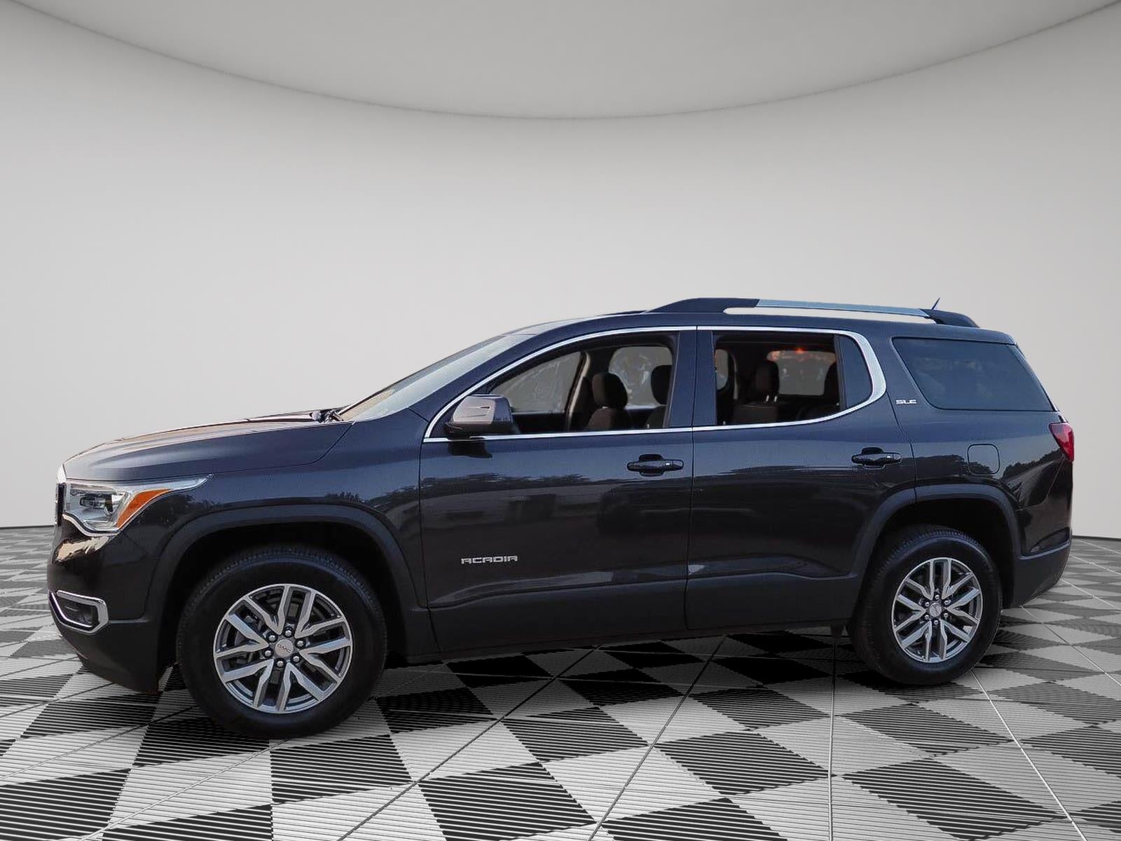 2018 GMC Acadia SLE