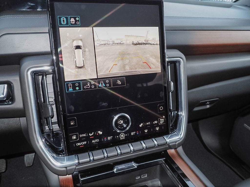 2025 GMC Yukon XL Denali