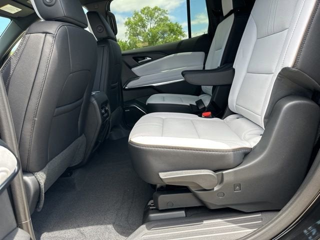 2025 Chevrolet Traverse High Country