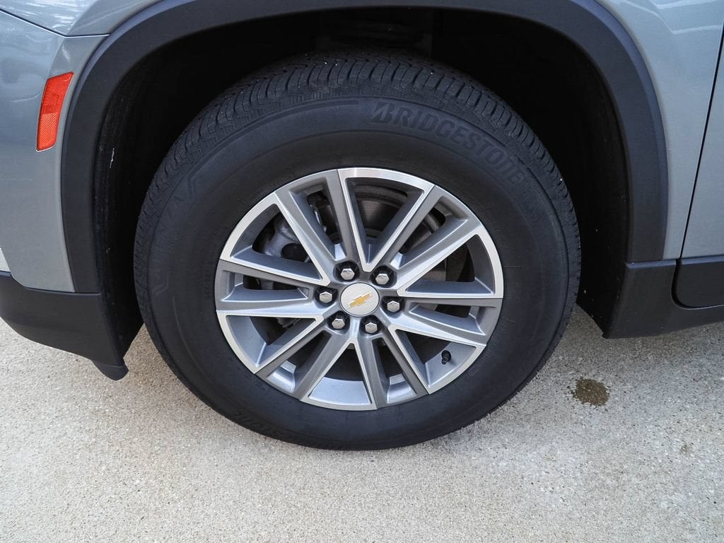 2024 Chevrolet Traverse Limited LT Cloth