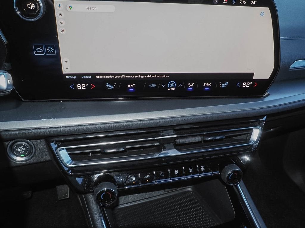 2024 Chevrolet Traverse LS