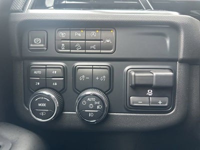 2025 Chevrolet Suburban RST