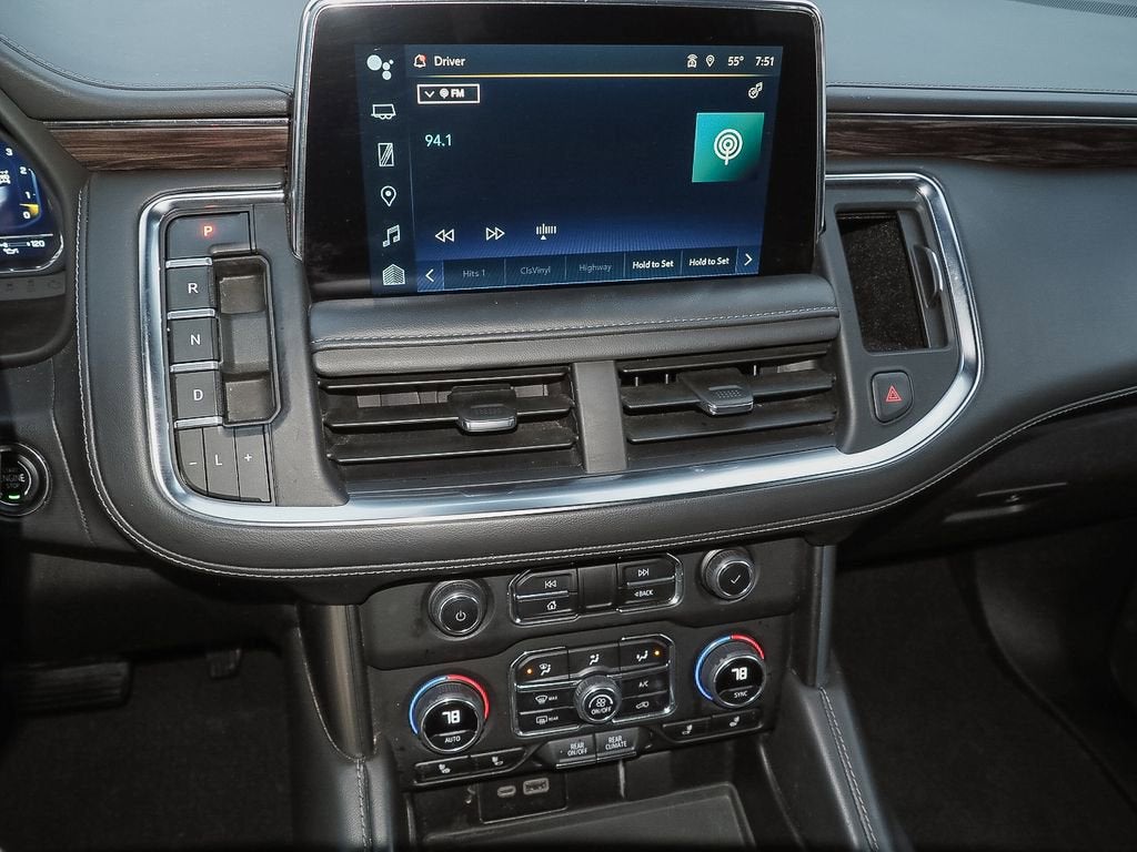 2023 Chevrolet Suburban LT