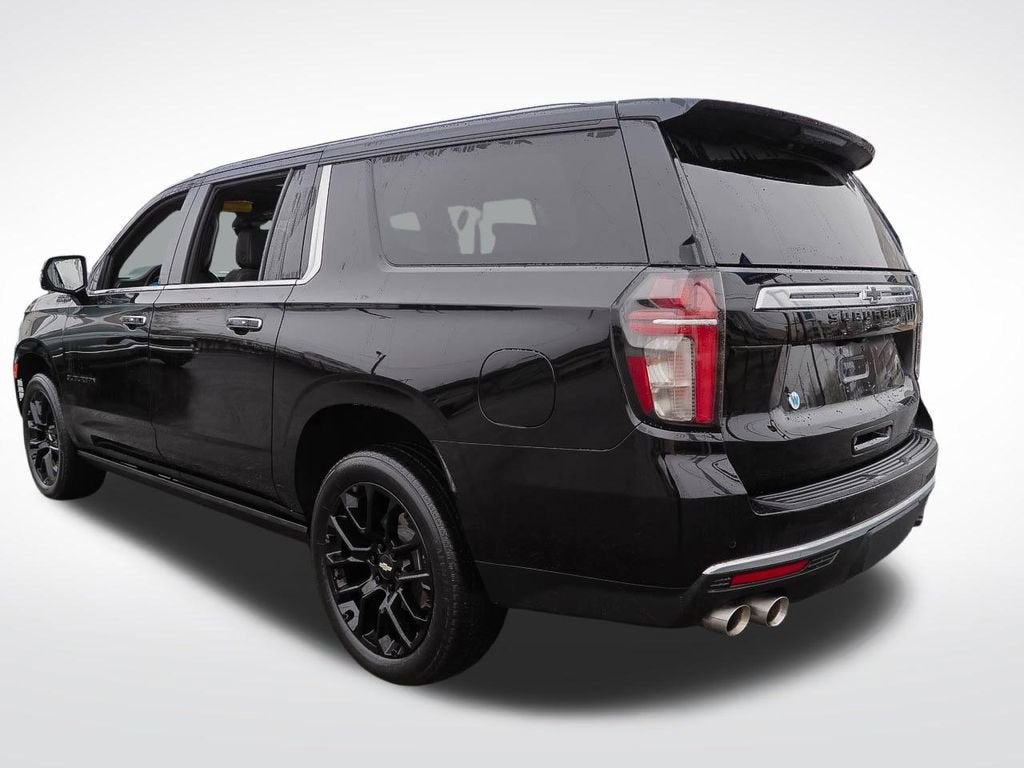 2023 Chevrolet Suburban High Country