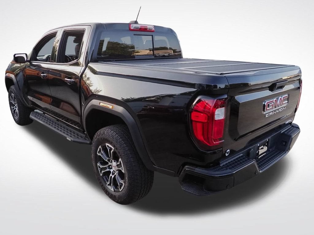 2024 GMC Canyon AT4