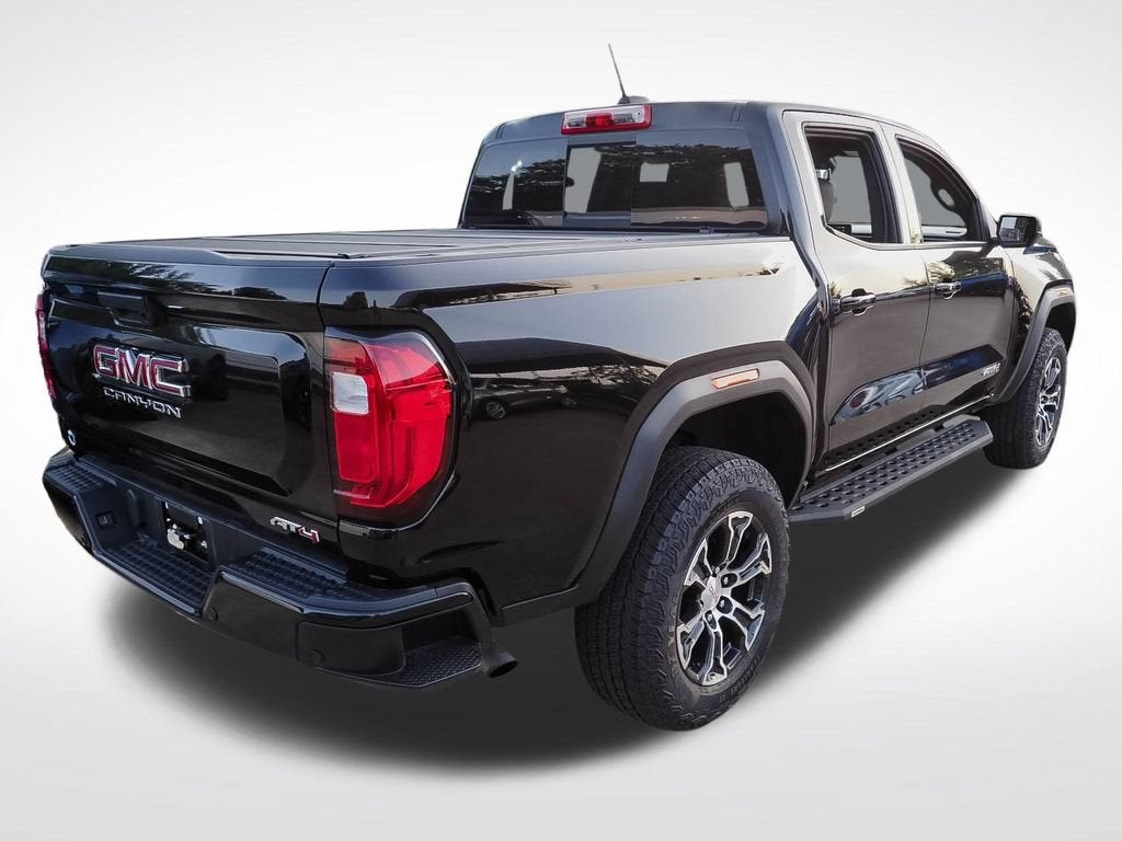 2024 GMC Canyon AT4