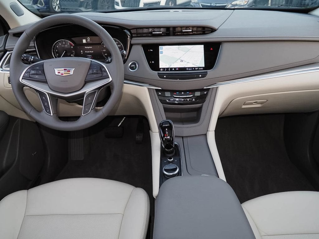 2025 Cadillac XT5 Premium Luxury