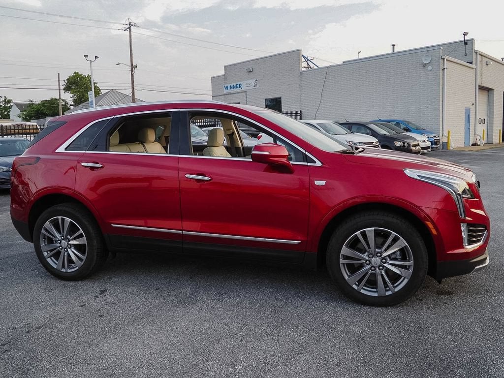 2025 Cadillac XT5 Premium Luxury