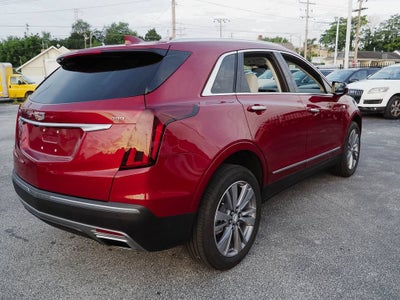 2025 Cadillac XT5 Premium Luxury