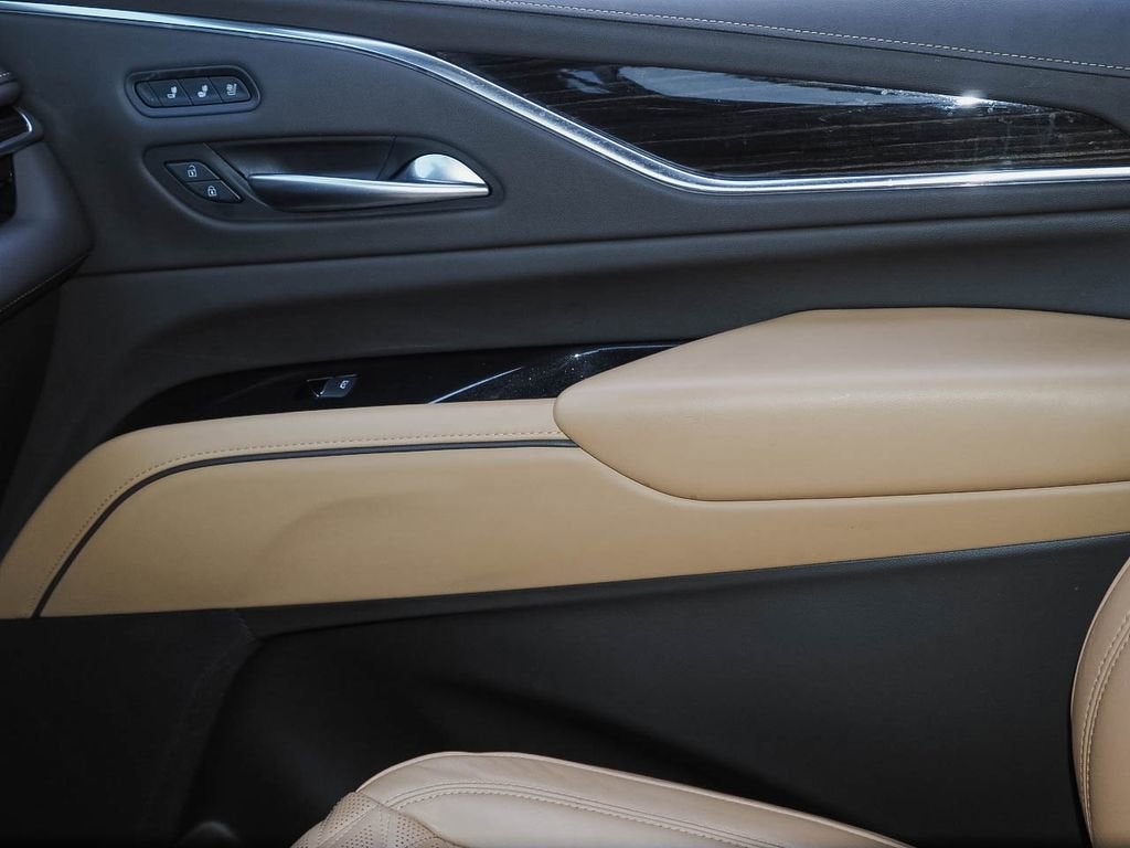 2022 Cadillac Escalade Sport