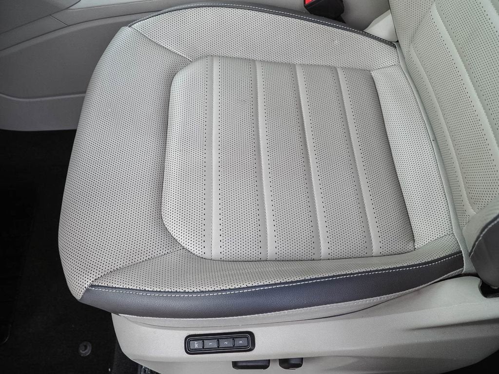 2021 Volkswagen Atlas 3.6L V6 SEL Premium R-Line