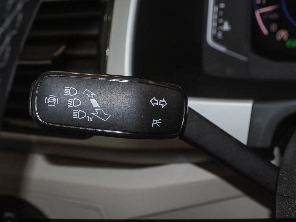 2021 Volkswagen Atlas 3.6L V6 SEL Premium R-Line