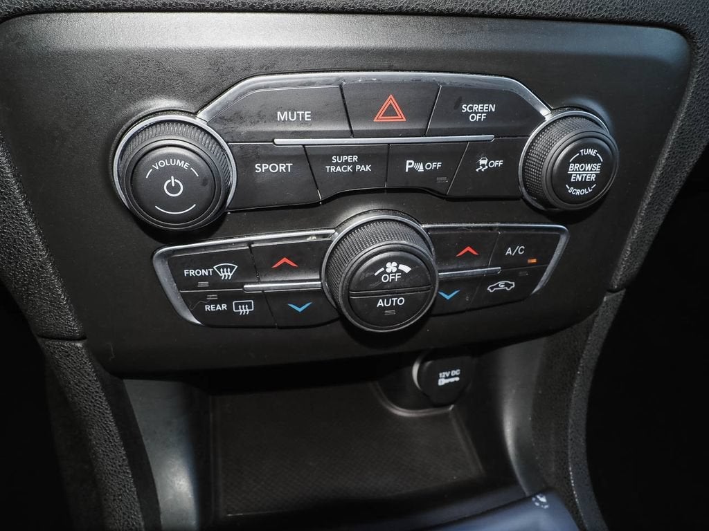 2022 Dodge Charger SXT