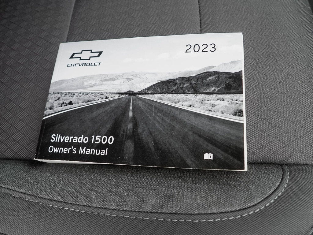 2023 Chevrolet Silverado 1500 Custom Trail Boss