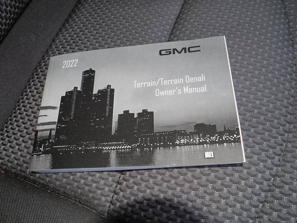 2022 GMC Terrain SLE