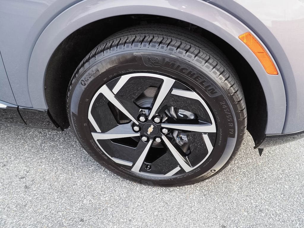 2025 Chevrolet Equinox EV LT