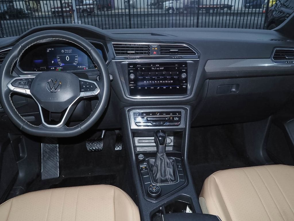 2022 Volkswagen Tiguan SE