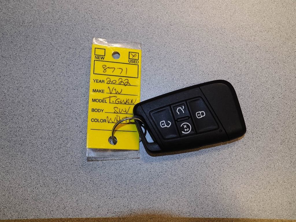 2022 Volkswagen Tiguan SE