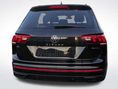 2022 Volkswagen Tiguan SE R-Line Black