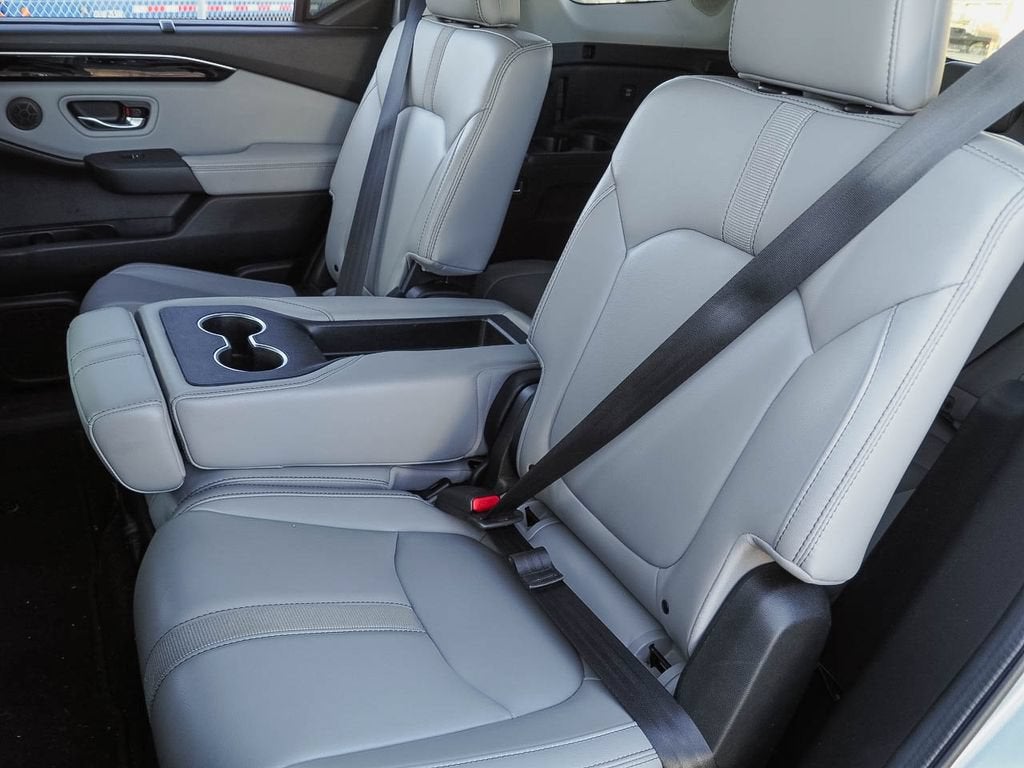 2024 Honda Pilot Touring