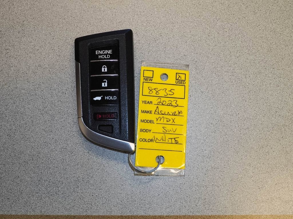 2023 Acura MDX w/Advance Package