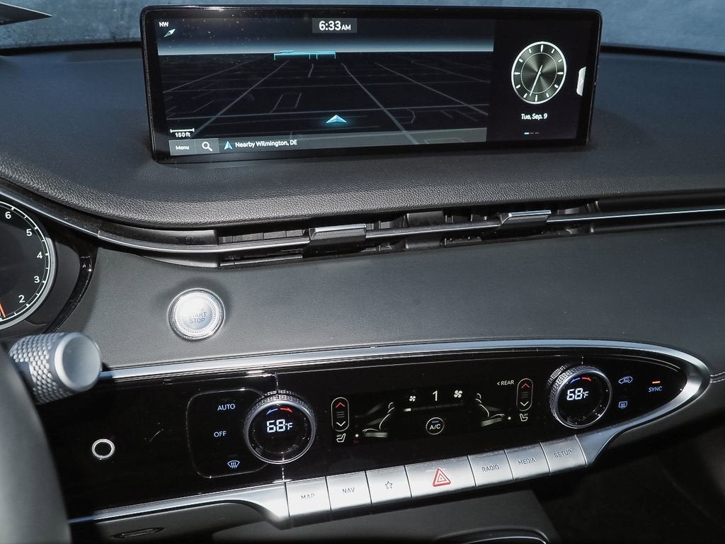 2025 Genesis GV70 2.5T