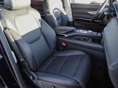 2025 Genesis GV70 2.5T