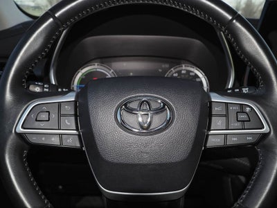 2022 Toyota Highlander Hybrid XLE