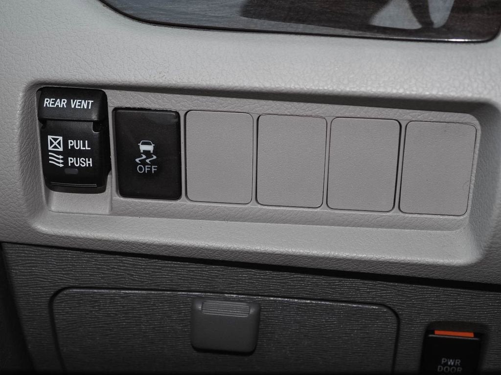 2019 Toyota Sienna XLE Auto Access Seat