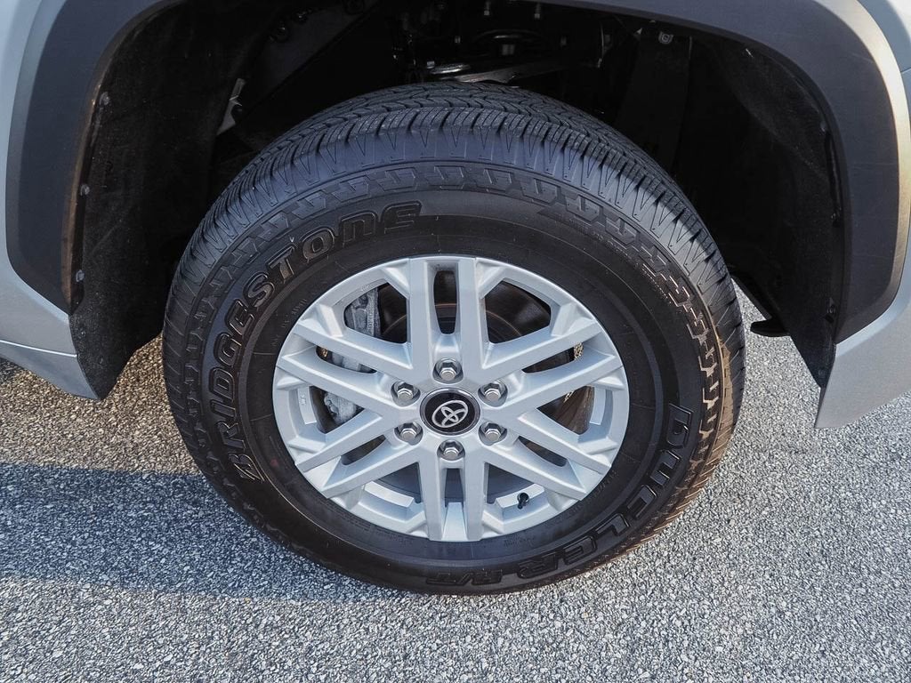 2025 Toyota Tundra SR5