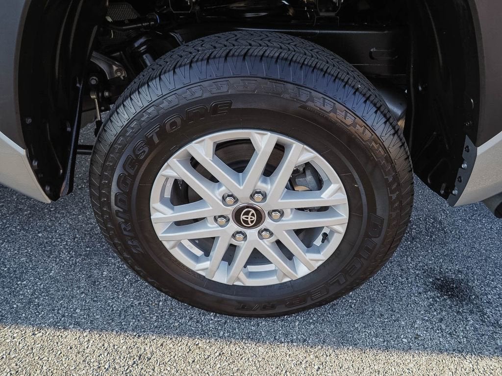 2025 Toyota Tundra SR5