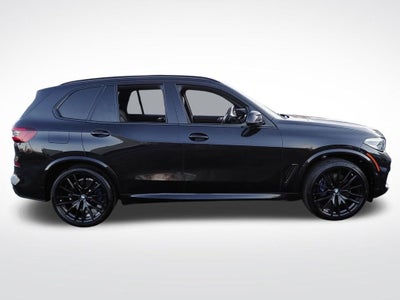 2023 BMW X5 M50i