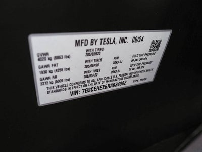 2024 Tesla Cybertruck Cyberbeast