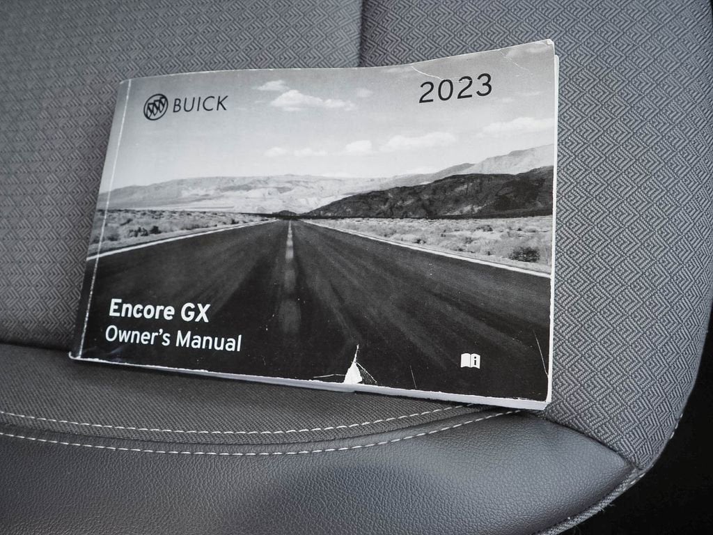 2023 Buick Encore GX Select