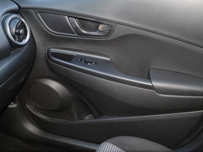 2022 Hyundai Kona SE